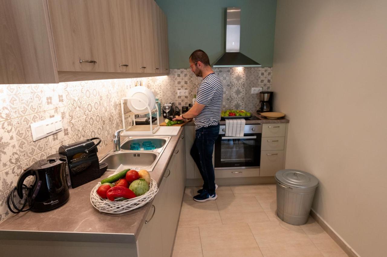 Linas Home - Kalamata Mediterranean Villas Экстерьер фото