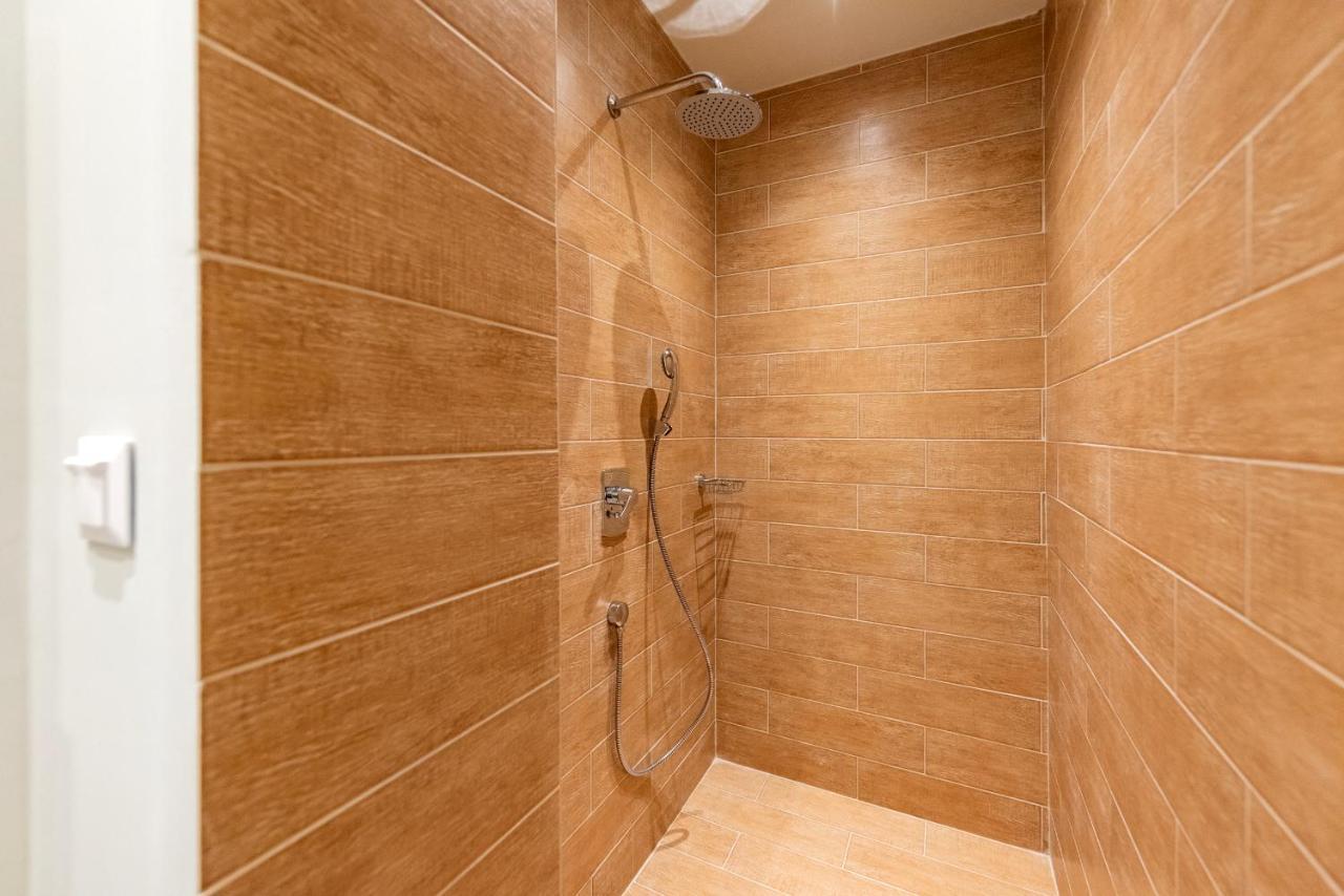 Linas Home - Kalamata Mediterranean Villas Экстерьер фото