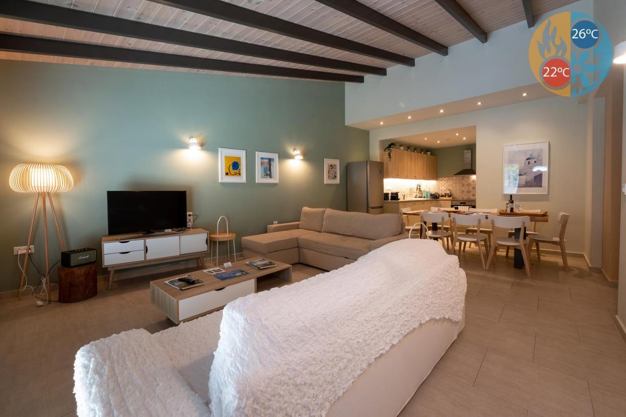 Linas Home - Kalamata Mediterranean Villas Экстерьер фото